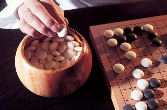 五子棋多少个棋子-五子棋一共有多少颗棋子插图