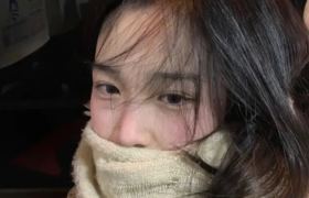 粘腻的水声床咯吱响，让人欣喜若狂！